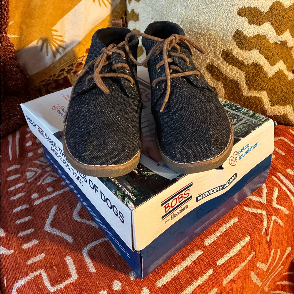 New Bobs from Skechers Memory Foam Urban Summit Oxford Ankle Booties (Women)